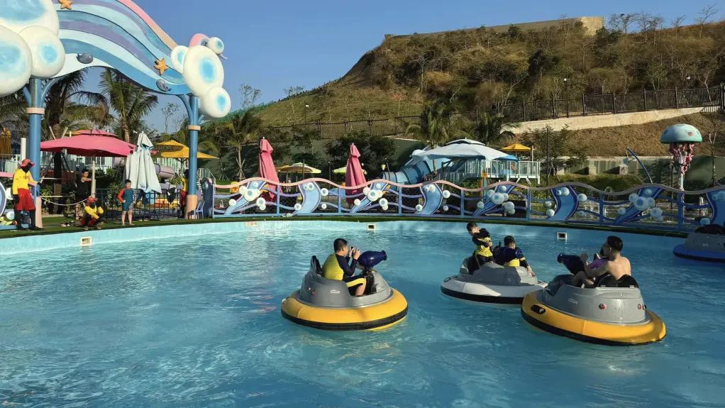 Công viên nước Wonderland Water Park Phan Thiết