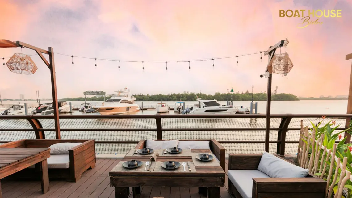 Boathouse Bistro Bình Khánh Quận 2