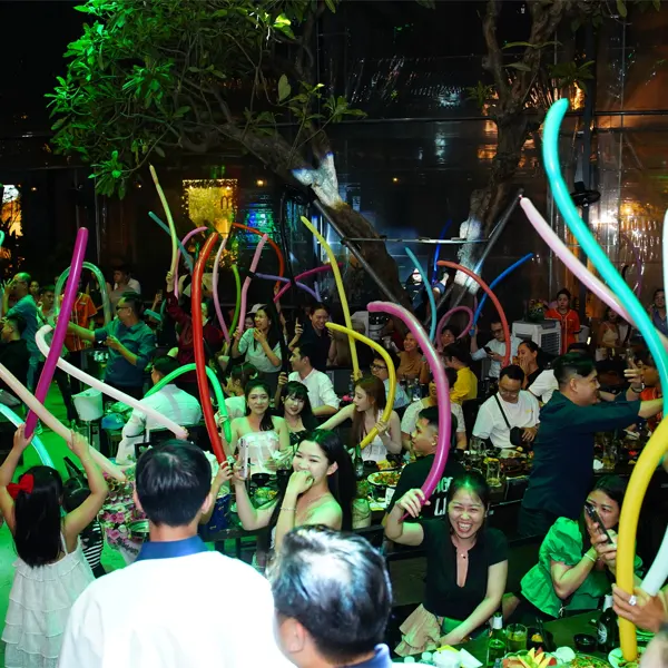 Không gian Yoyo Central Hồ Con Rùa