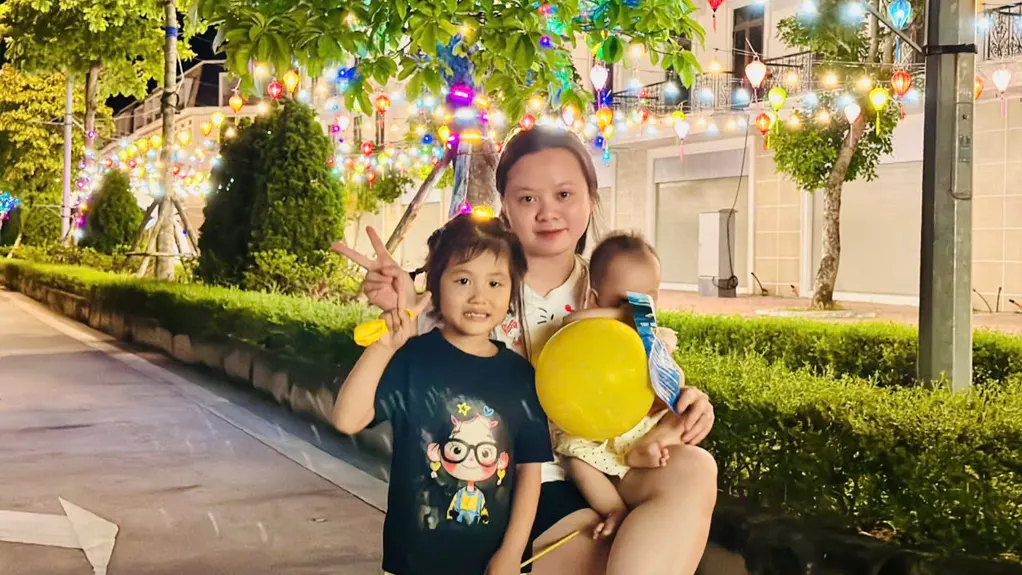 Sự kiên bơi vì nhân sinh Roxliving Aquamarine